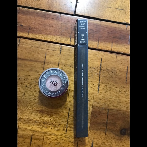 smashbox/urban decay Other - New smashbox eyeliner and urban decay eyeshadow